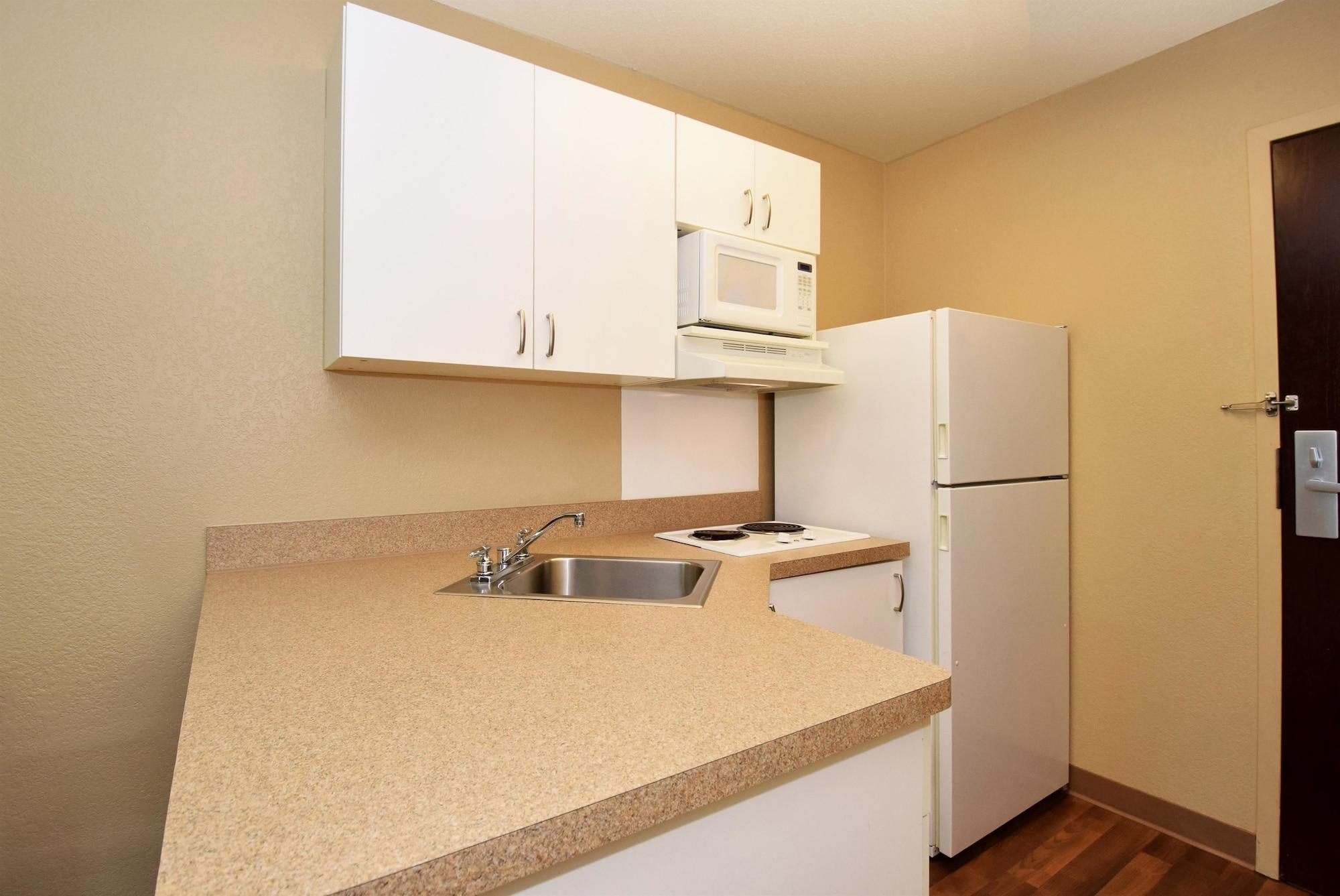 Extended Stay America Suites - Orange County - Katella Ave מראה חיצוני תמונה