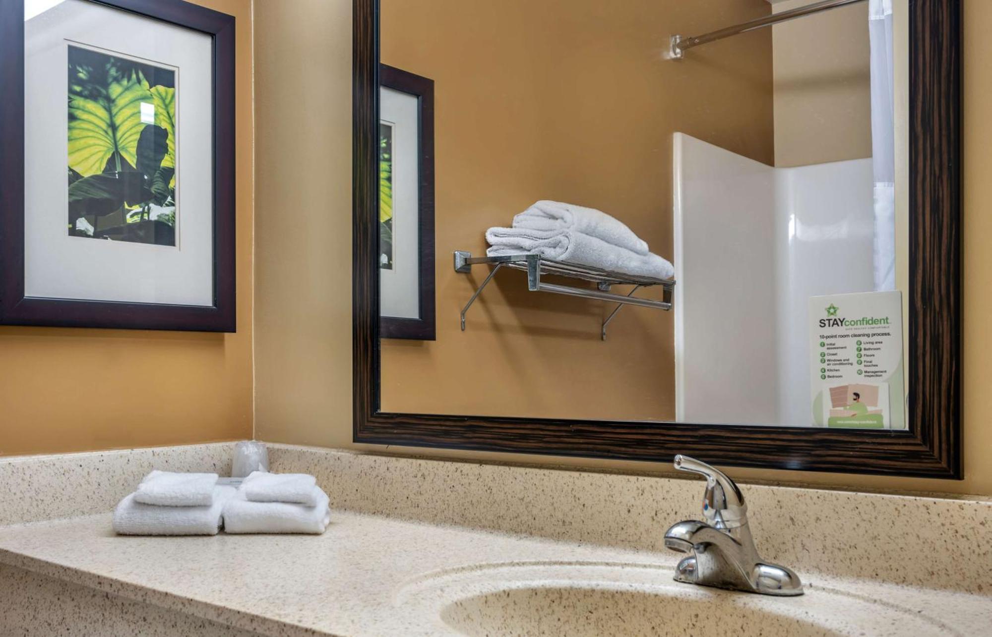 Extended Stay America Suites - Orange County - Katella Ave מראה חיצוני תמונה