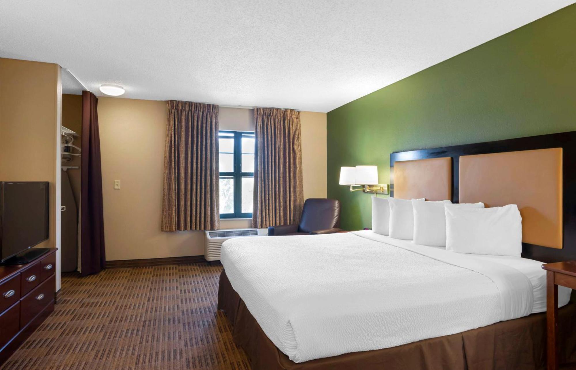 Extended Stay America Suites - Orange County - Katella Ave מראה חיצוני תמונה
