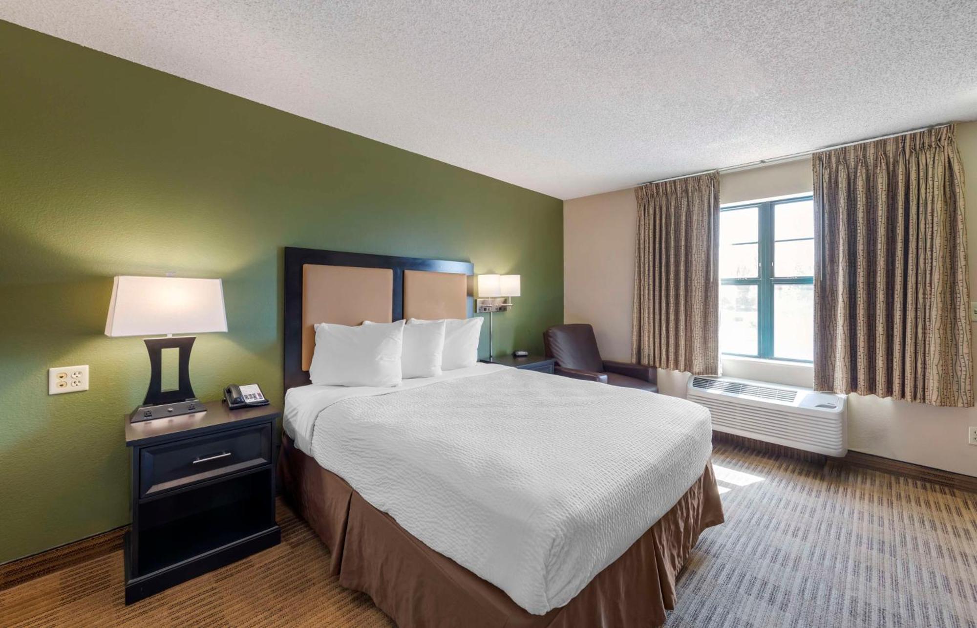 Extended Stay America Suites - Orange County - Katella Ave מראה חיצוני תמונה