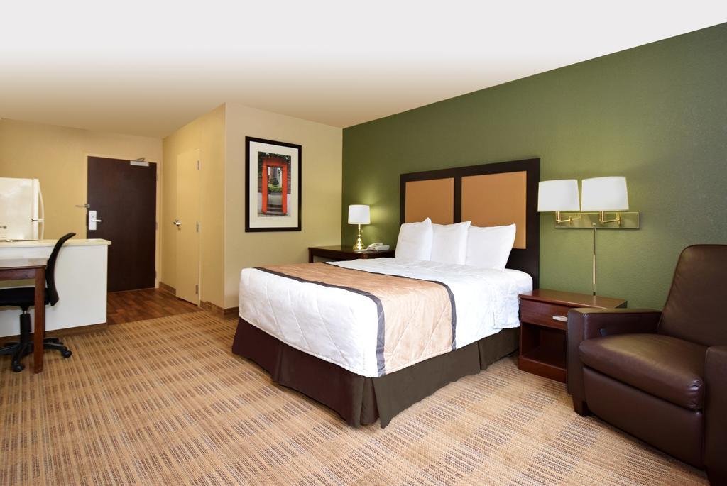 Extended Stay America Suites - Orange County - Katella Ave מראה חיצוני תמונה