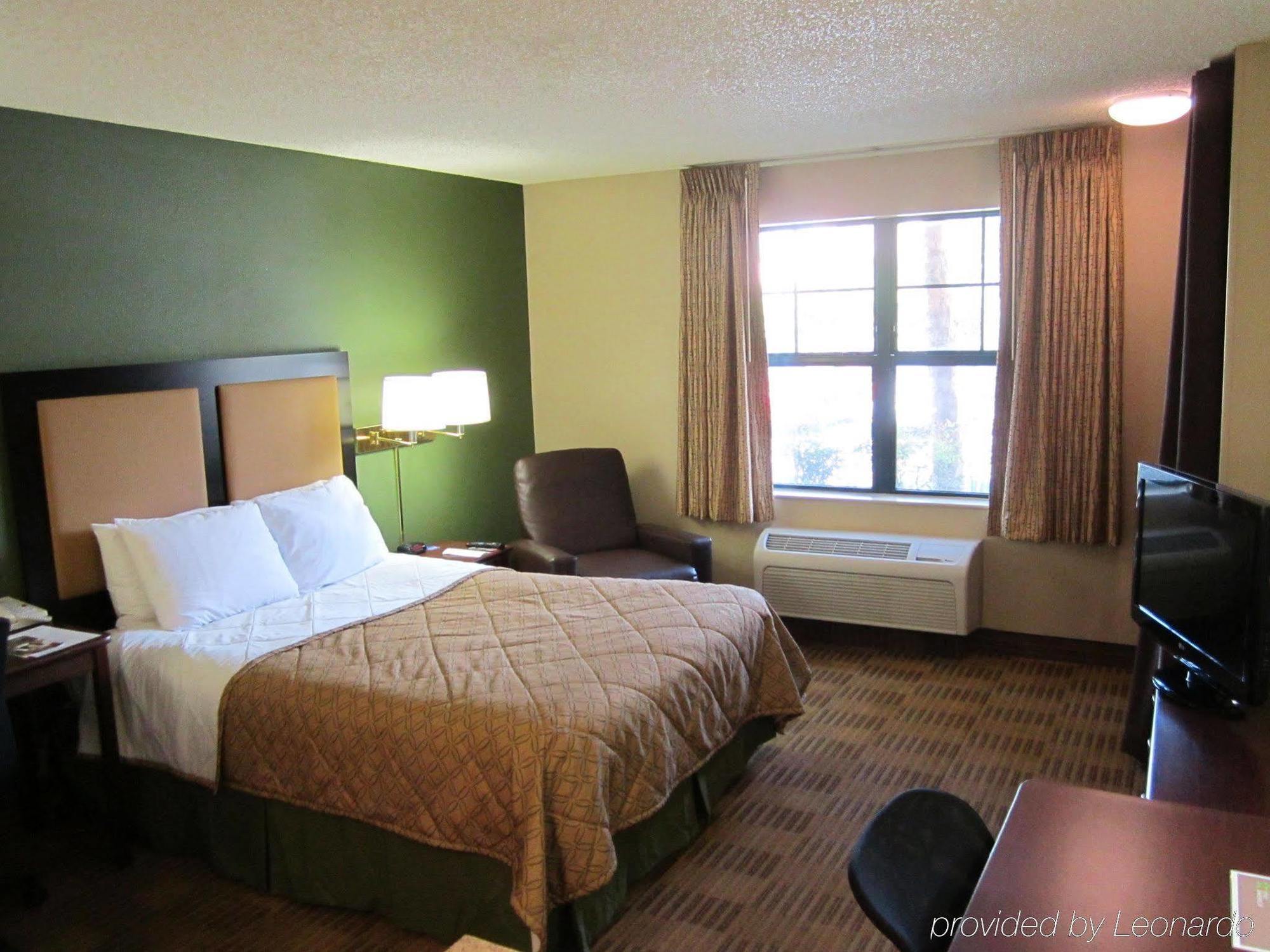 Extended Stay America Suites - Orange County - Katella Ave מראה חיצוני תמונה